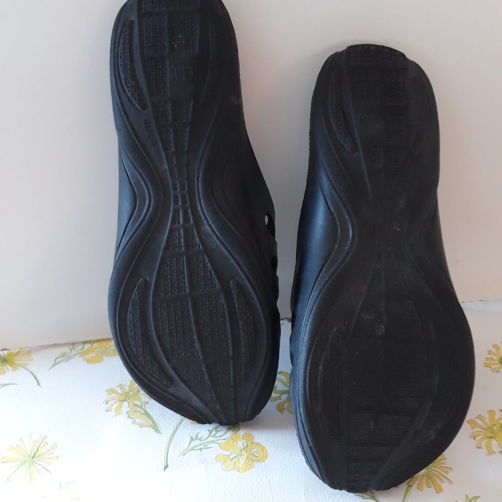 Just Speed Sandals - Picture 2 of 2